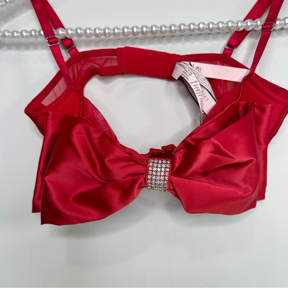VS Red Bow Rhinestone Embellished Bra - Picture 5 of 9